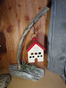 CANDLE HOUSE（DriftWood tree)